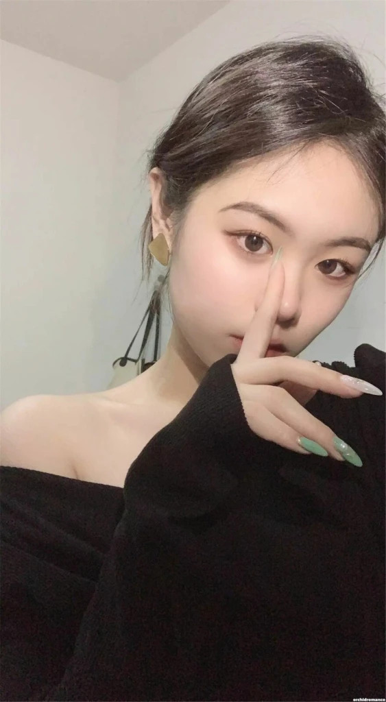 Nancy Profile image 3