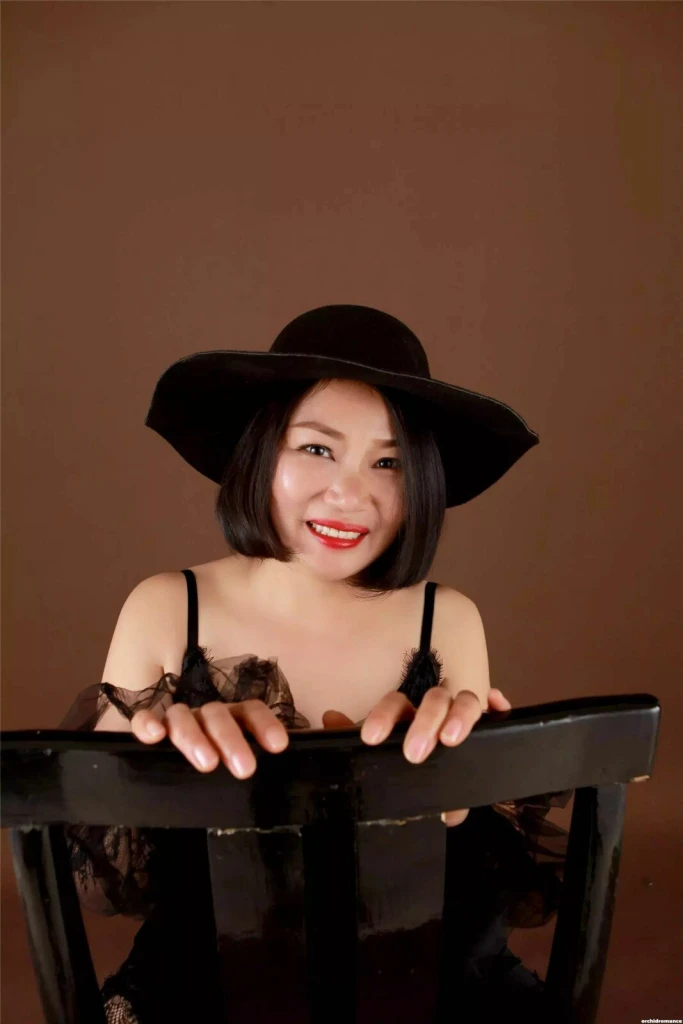 Xinyi Profile image 2