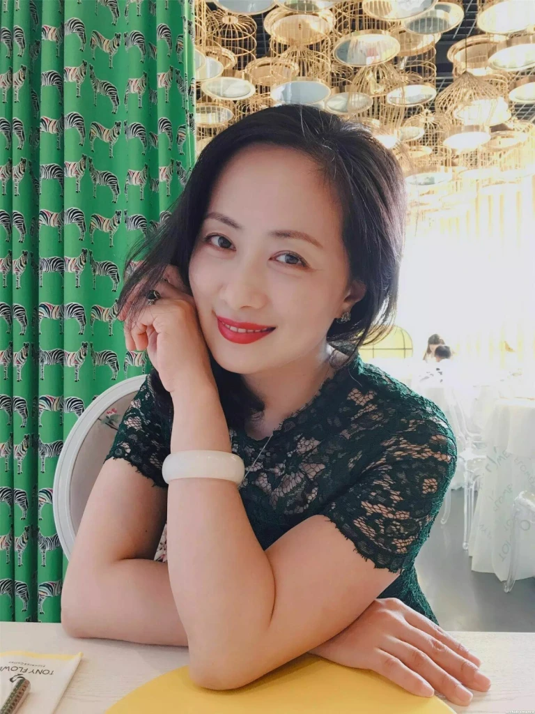 Xuejin Profile image 3